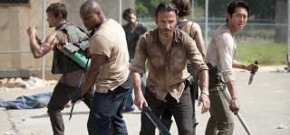 Illustration for article titled The Walking Dead went on summer vacation, came back tanned and handsome